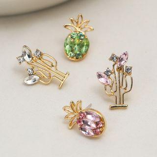 Non-matching Cactus Pineapple Stud Earring