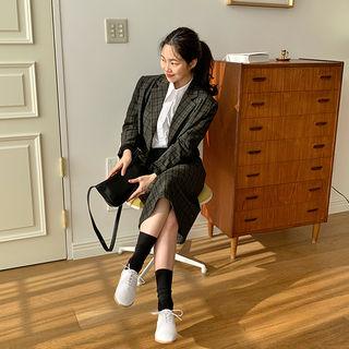 Plaid Woolen Crop Blazer