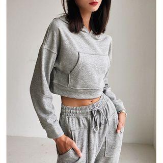 Cropped Loose-fit Hooded Sweatshirt In 6 Colors