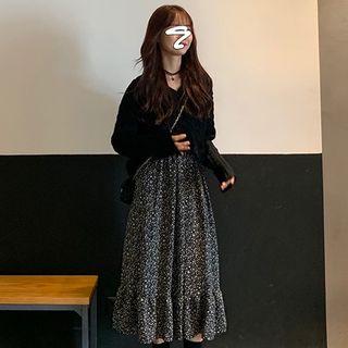 Long-sleeve Drawstring Back Cable Knit Sweater / Long-sleeve V-neck Floral Dress