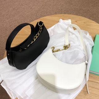 Chain Plain Zip Shoulder Bag