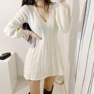 Lantern-sleeve V-neck Cable Knit Dress