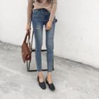 Distressed Elastic Cropped Jeans