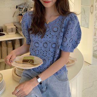 Cutout Puff-sleeve Top