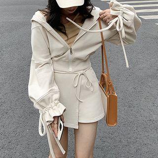 Set: Hooded Cropped Zip Jacket + Shorts