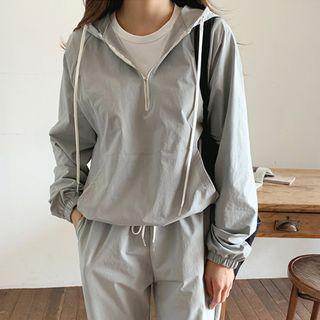 Zip-detail Banded-waist Hooded Top