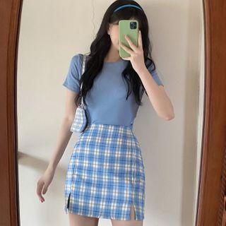 Short-sleeve Knit Top / Plaid A-line Skirt