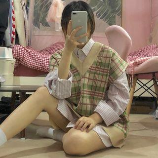 Plaid V-neck Knit Vest As Shown In Figure - One Size