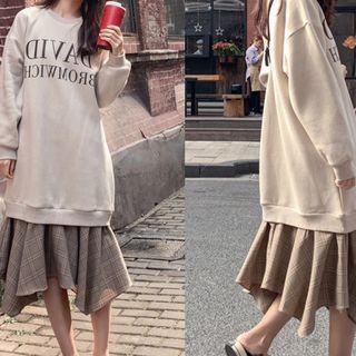 Mock Two-piece Letter Embroidered Long-sleeve Midi Dress