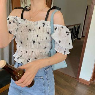 Short-sleeve Cold Shoulder Floral Print Crop Top Black Floral - White - One Size