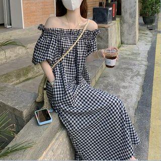 Off-shoulder Gingham Maxi A-line Dress