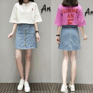 Set: Short-sleeve Lettering T-shirt + Buttoned Denim Skirt