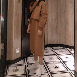 Set: Plain Sweatshirt + Skirt
