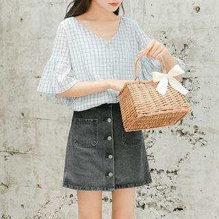 V-neck Plaid Elbow-sleeve Blouse