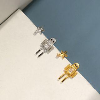 925 Sterling Silver Robot Star Stud Earring