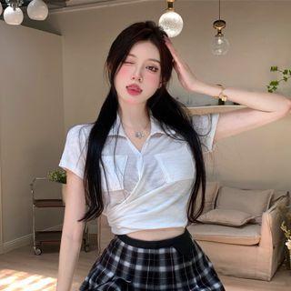 Short-sleeve Collar Wrap Cropped T-shirt