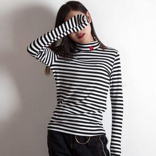 Long-sleeve Embroidered Heart T-shirt