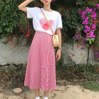 Set: Heart Printed T-shirt + Check Skirt