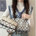 Patterned Sweater Vest / Long-sleeve Mock-neck Knit Top