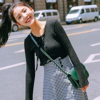 V-neck Knit Top Black - One Size