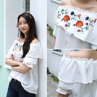 Ruffled Off-shoulder Flower-embroidered Top