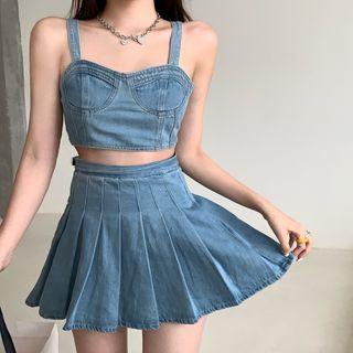 Sleeveless Denim Cropped Top / Pleated Denim Skirt