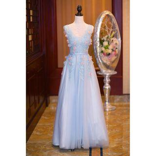 Flower Applique A-line Prom Dress