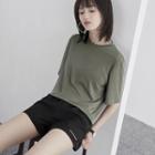 Slim-fit Basic T-shirt