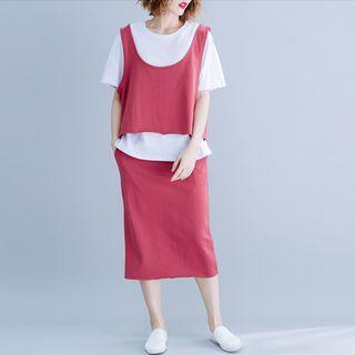 Set: Short-sleeve T-shirt + Tank Top + Midi Skirt