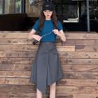 Short-sleeve Cropped T-shirt / Asymmetric A-line Skirt