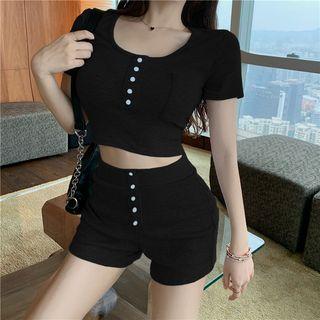 Short-sleeve Crop T-shirt / Camisole Top / Shorts / Set