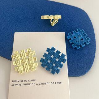 Faux Woven Acrylic Earring