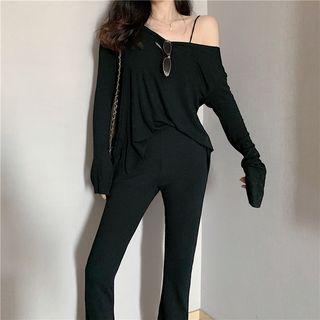 Long-sleeve Cutout Back Top / Boot-cut Pants