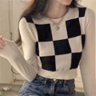 Checkered Cropped Sweater Black & White - One Size