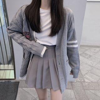 Cardigan / Long-sleeve T-shirt / Mini A-line Pleated Skirt