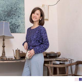 Smocked Hem Star Lace Top