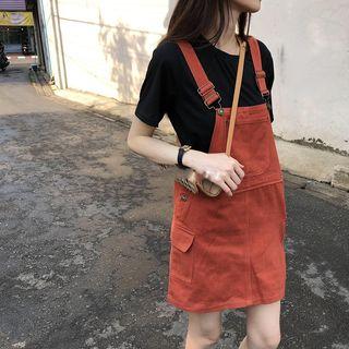 Set: Short-sleeve T-shirt + Mini Dungaree Dress