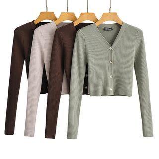 Button-up Ribbed Cropped Knit Top