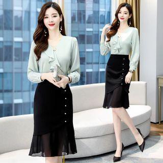 Set: Long Sleeve V-neck Ruffled Blouse + Mermaid Skirt