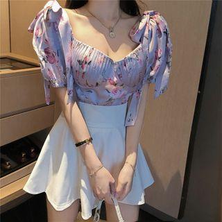 Flower Print Short-sleeve Blouse / Mini A-line Skirt