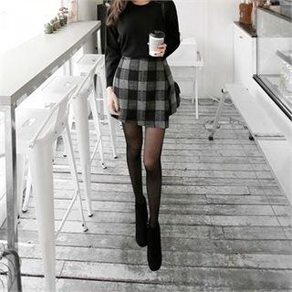 Zip-side Gingham Skort