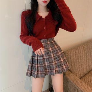 Plain Knit Top / Plaid Pleated Skirt