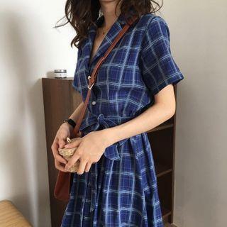 Plaid Short-sleeve Midi A-line Dress Blue - One Size