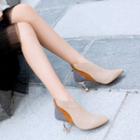 Kitten-heel Color Block Pointy-toe Ankle Boots