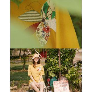 Flower Appliqu T-shirt