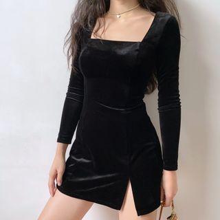 Square-neck Long-sleeve Mini A-line Velvet Dress