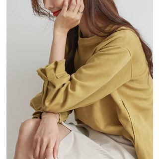 Crew-neck Pintuck-sleeve Sweatshirt