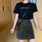 Short-sleeve Lettering T-shirt / Animal Printed Skirt