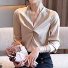 Twist V-neck Long-sleeve Blouse