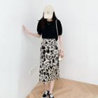 Round-neck Plain Top / High-waist Printed Leopard A-line Skirt